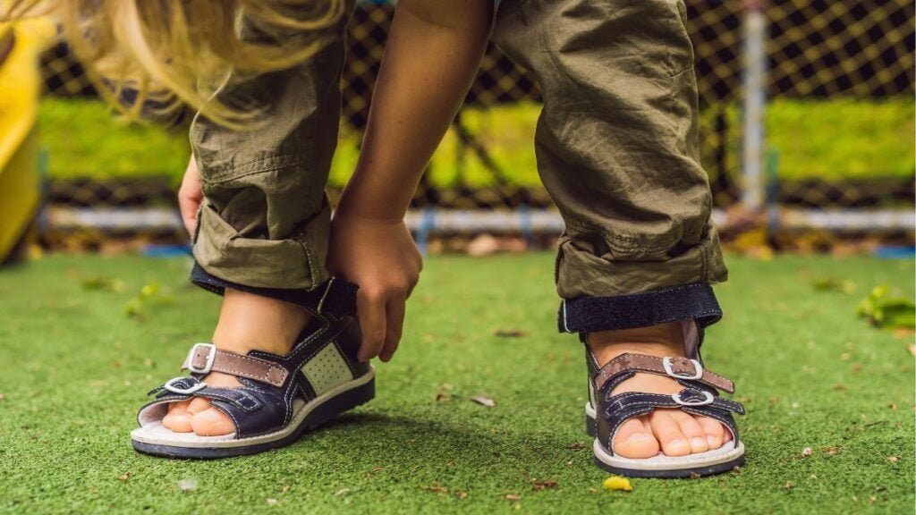 kids sandals with safety and comfort